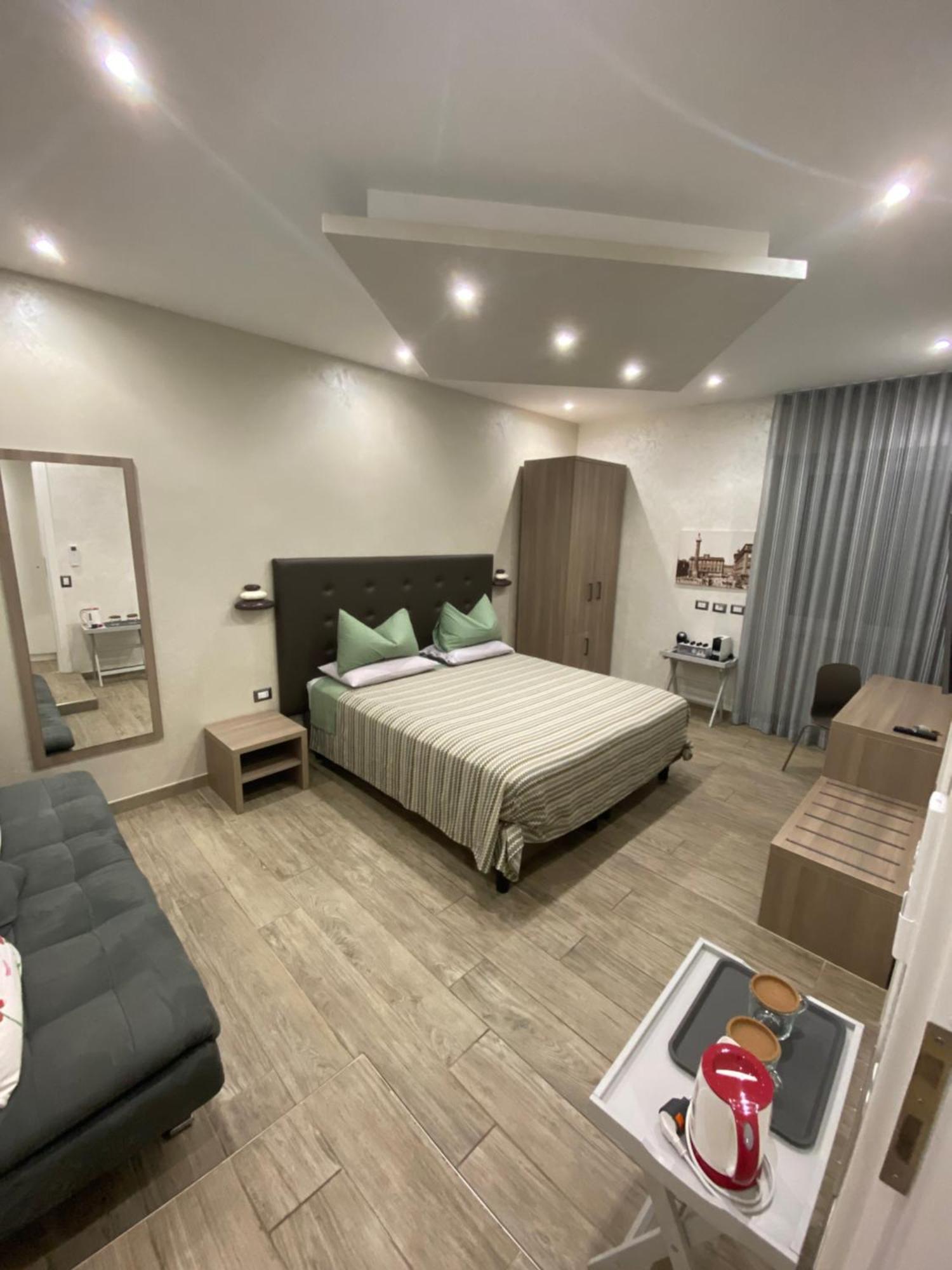 Bed and Breakfast Domus Cinecitta Roma Exterior foto